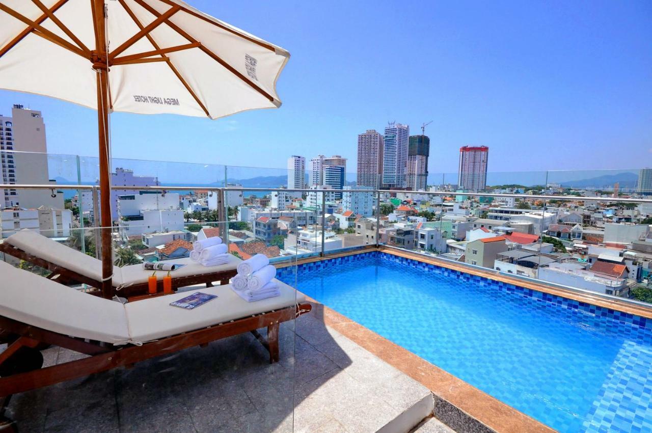 Mega Light Hotel 芽庄 外观 照片