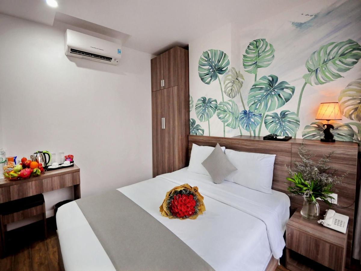 Mega Light Hotel 芽庄 外观 照片