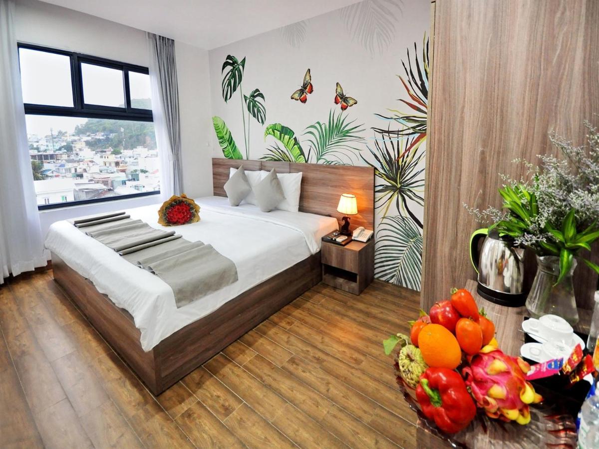 Mega Light Hotel 芽庄 外观 照片